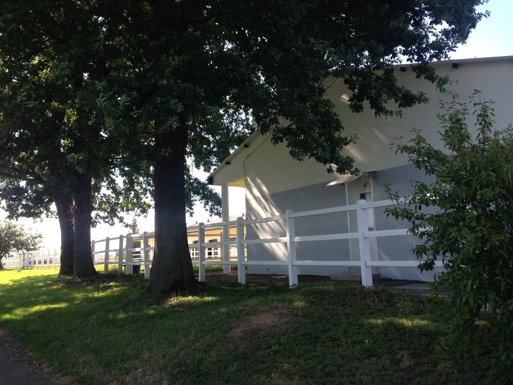 Le Haras Du Favry Appartement Palinges Buitenkant foto